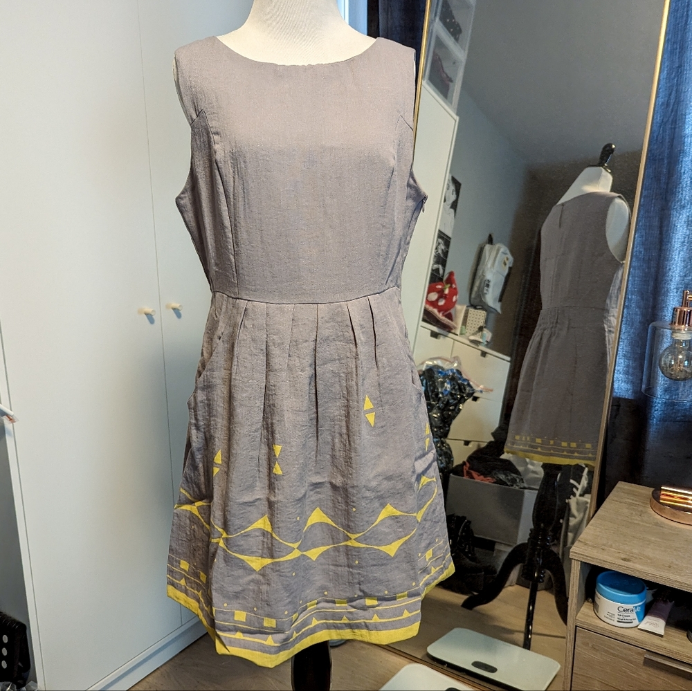 Esley fit and flare